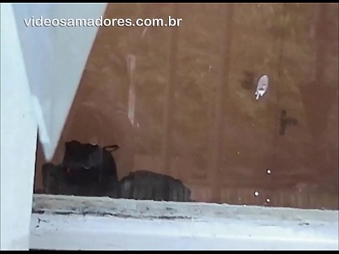 ❤️ ガールフレンドを他の男と見ているムラムラした男、カップルを邪魔しないようにファックビデオを録画する ️ 上質ポルノ ❌️